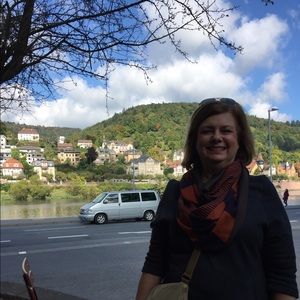 Meet your Posher, Joann